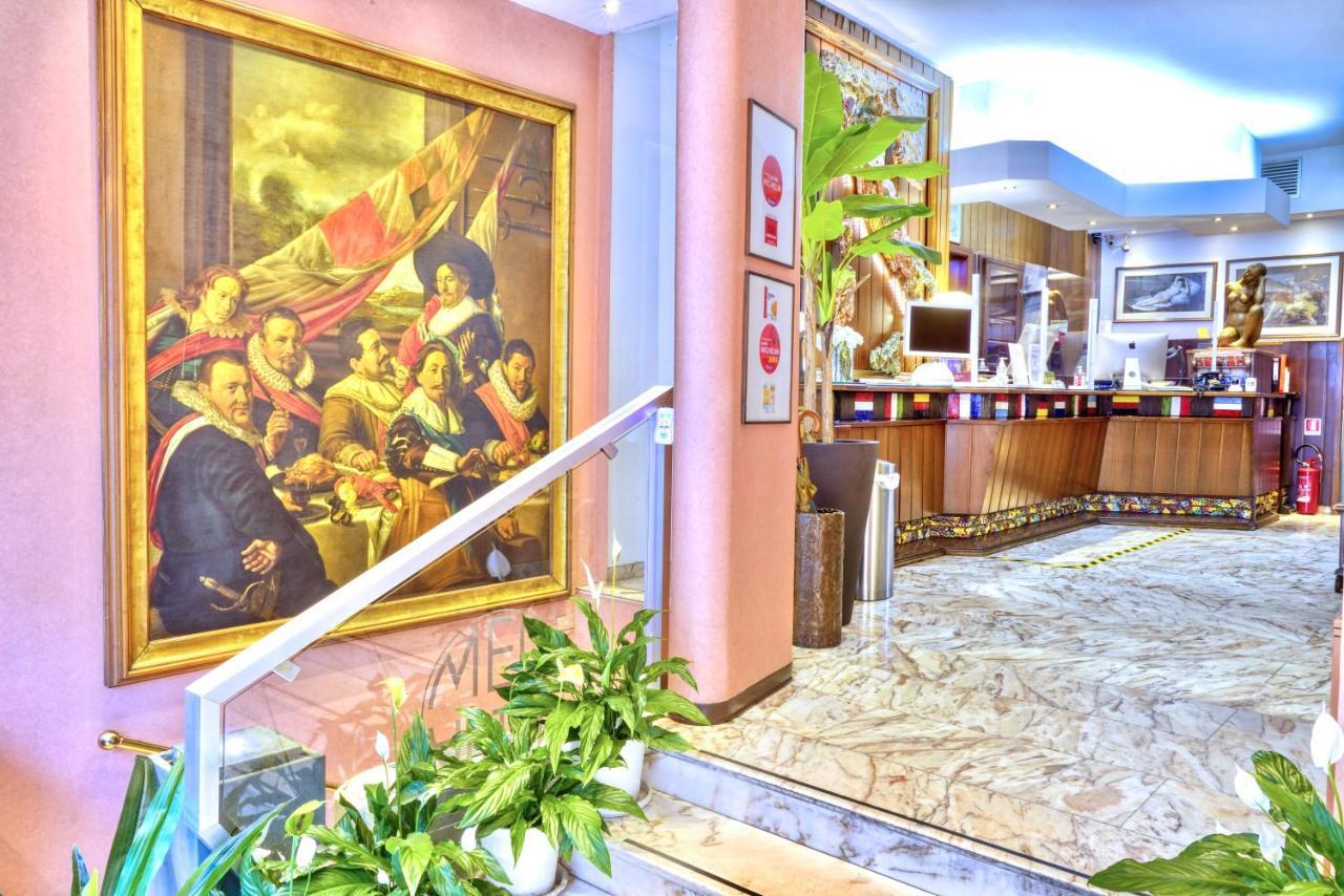 Hotel Mec Milánó Kültér fotó
