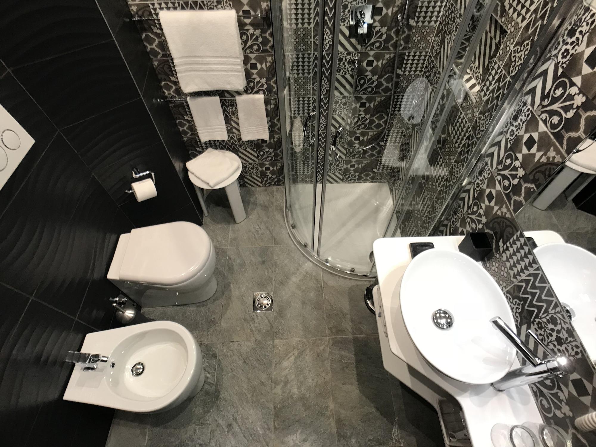 Hotel Mec Milánó Kültér fotó