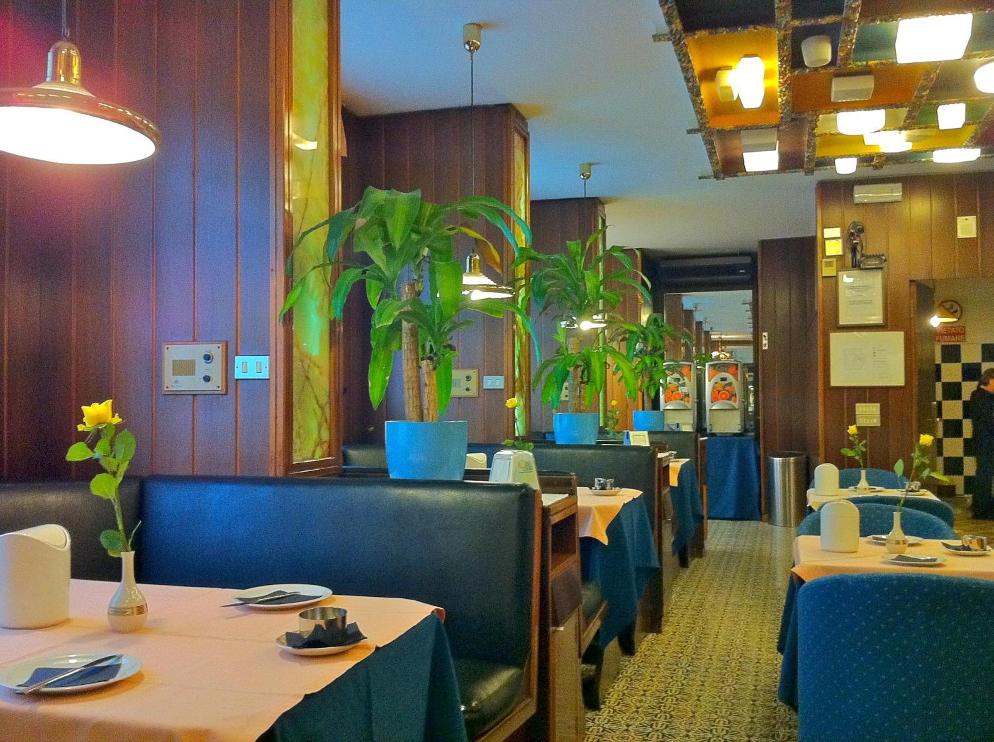 Hotel Mec Milánó Kültér fotó