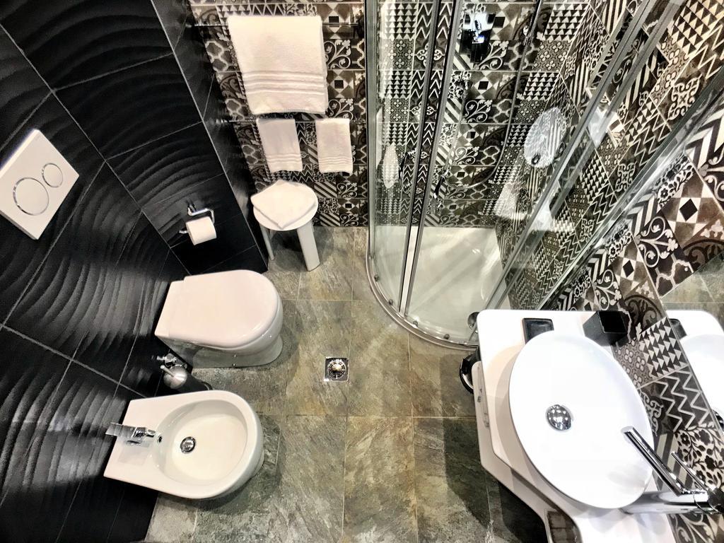 Hotel Mec Milánó Kültér fotó